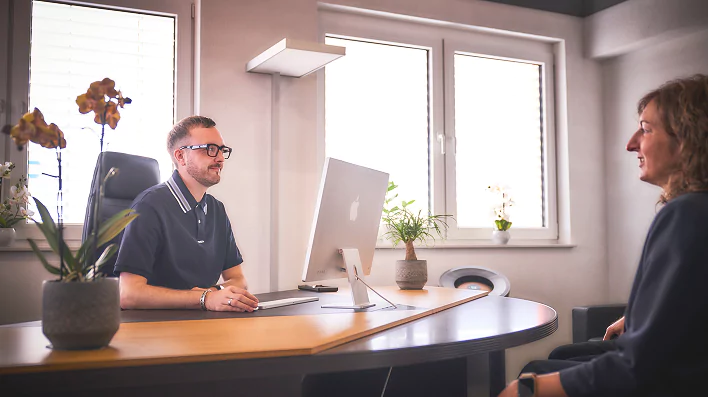 Spanberger-Immobilien begleitet dich für den Verkauf deiner Immobilie von der ersten Beratung bis zum Notartermin.